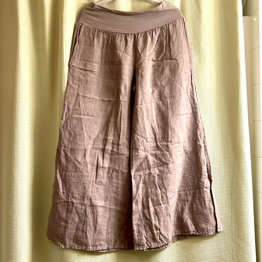 Ladies linen pants NWT